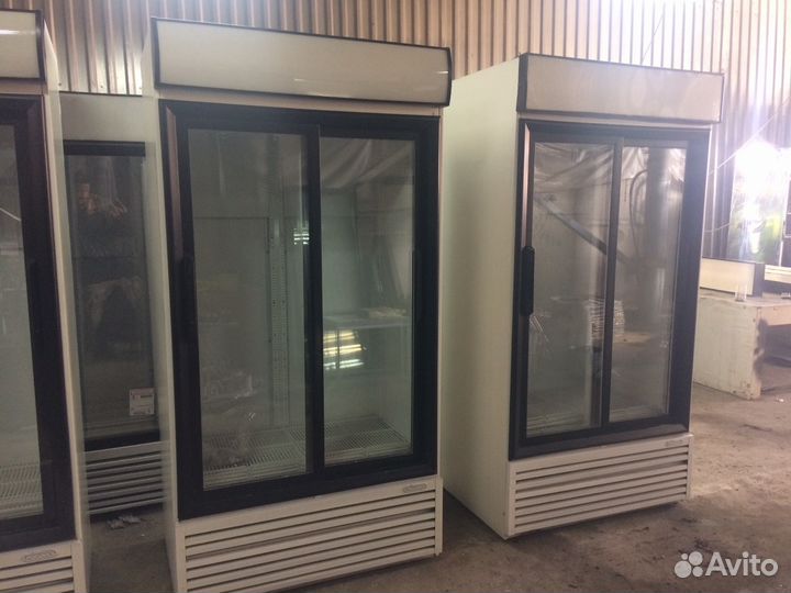 Шкаф холодильный для напитков