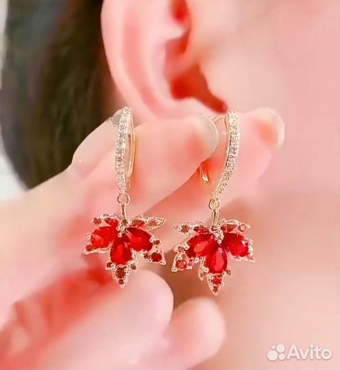 Новые серьги Клиновый листок
