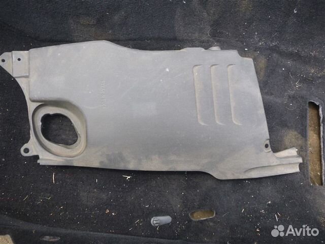 Декоративная крышка двс левая Lexus Gs430 UZS190