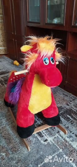 Детская качалка лошадь