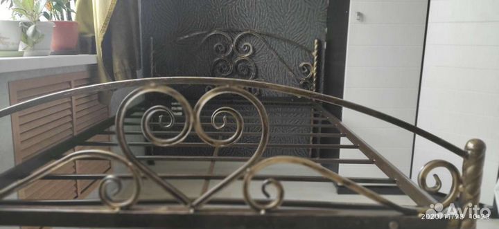 Кровать кованая