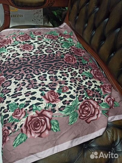 Платок 95см dolce gabbana шелк италия