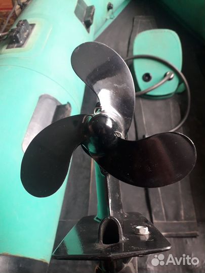 Продаётся пвх лодка с мотором Suzuki DT 2.2