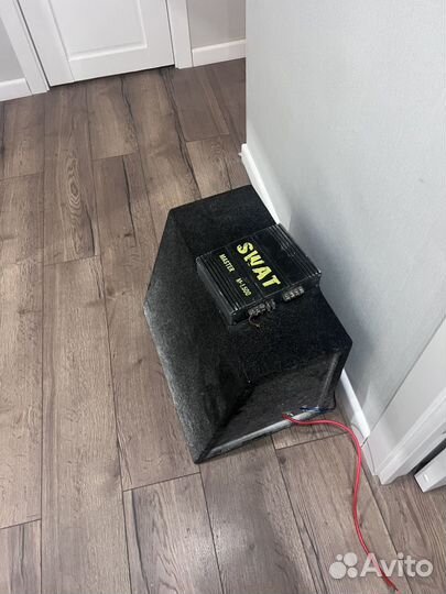 Сабвуфер и усилитель в машину