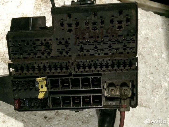 Блок предохранителей додж неон 1995+