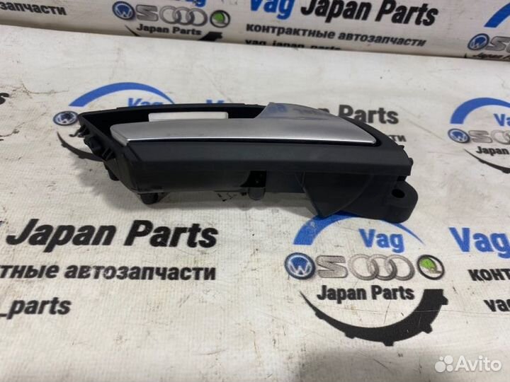 Ручка двери внутренняя правая Audi A5 T8 cala 2008