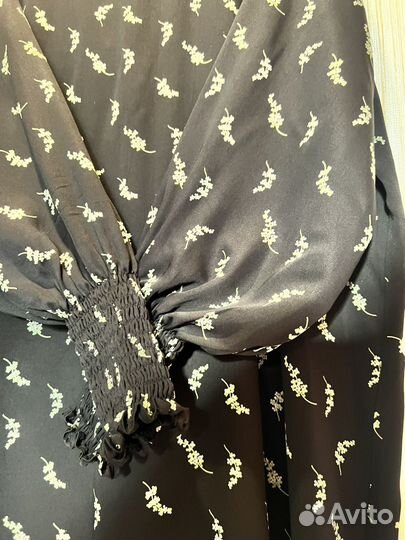 Плптье с шарфиком.новое