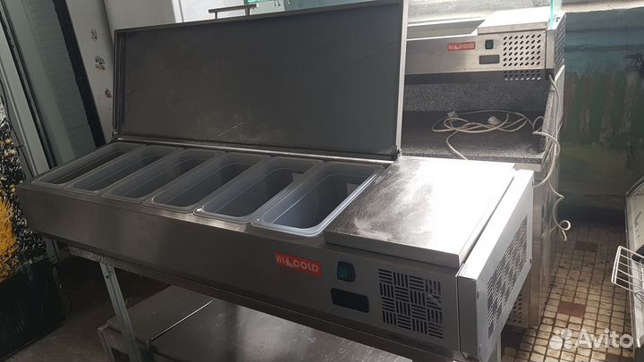 Витрина настольная с крышкой