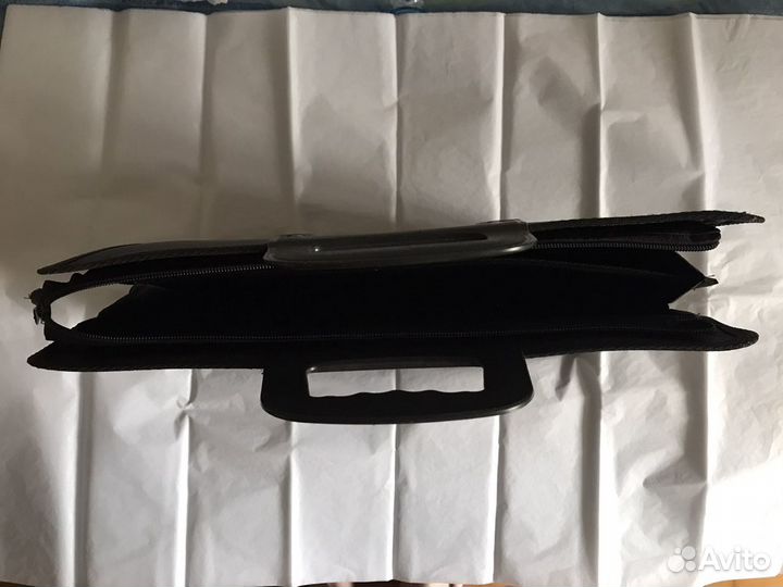 Портфель пластиковый