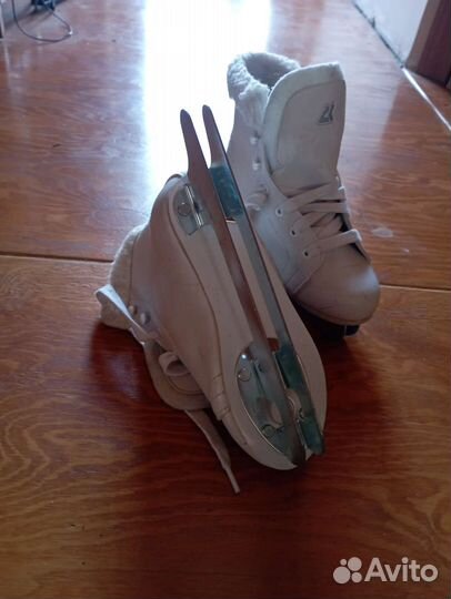 Коньки детские 31 размер