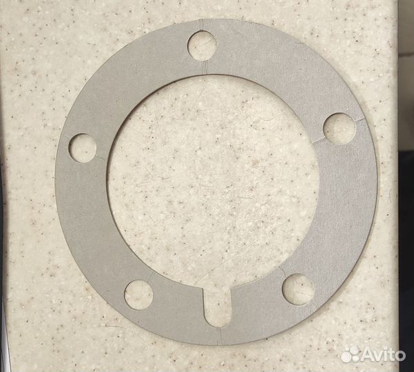 Прокладка полуоси 4244360020 toyota