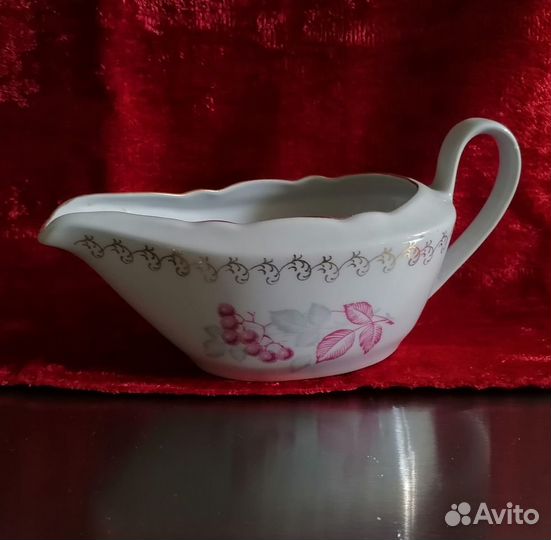 Ваза урановое стек СССР соусник фарфор Рябина Рига