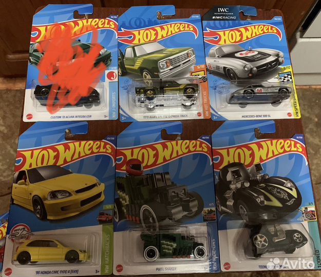 Hot wheels машинки