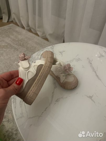 Кроссовки для девочки 21 размер
