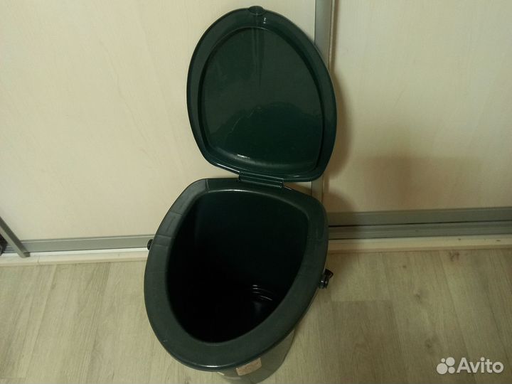 Ведро для туалета