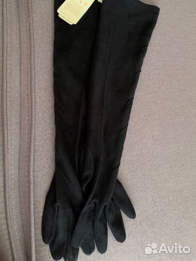 Перчатки женские замшевы