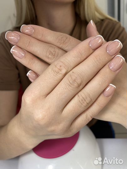 Маникюр гельлак 1600