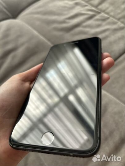 iPhone 8 Plus, 64 ГБ