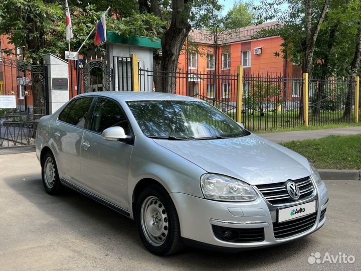 Volkswagen Jetta 1.6 AMT, 2010, 173 000 км