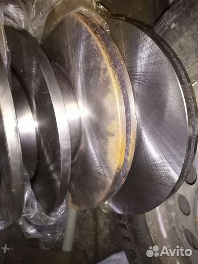 Тормозные диски volkswagen audi новые R 16