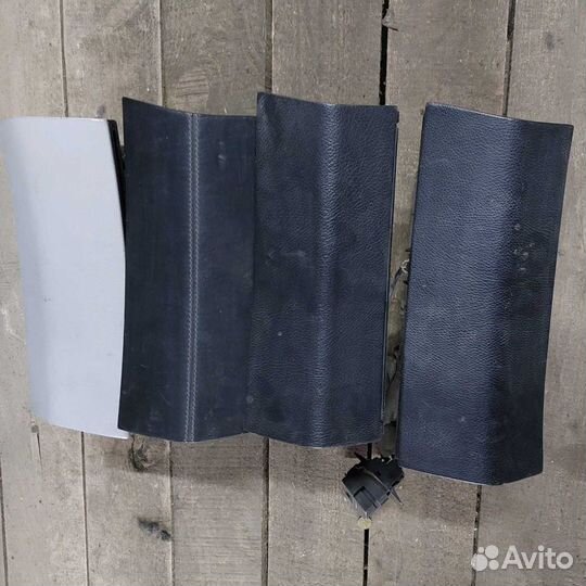 Мерседес 220 бардачок