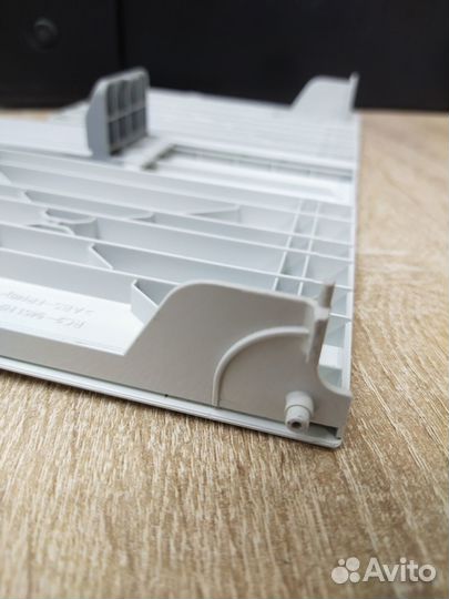 Лоток подачи бумаги RC2-9451 HP 1566