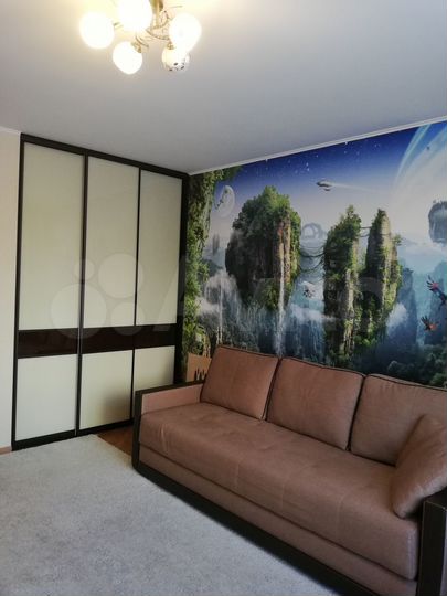 2-к. квартира, 58 м², 3/17 эт.
