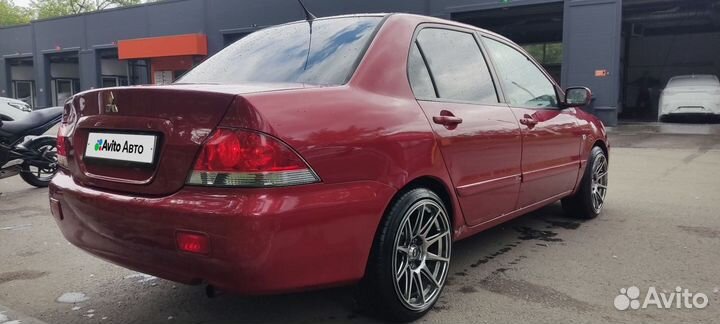 Mitsubishi Lancer 1.6 AT, 2004, 315 000 км