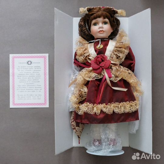 Кукла фарфоровая коллекционная Remeco collection
