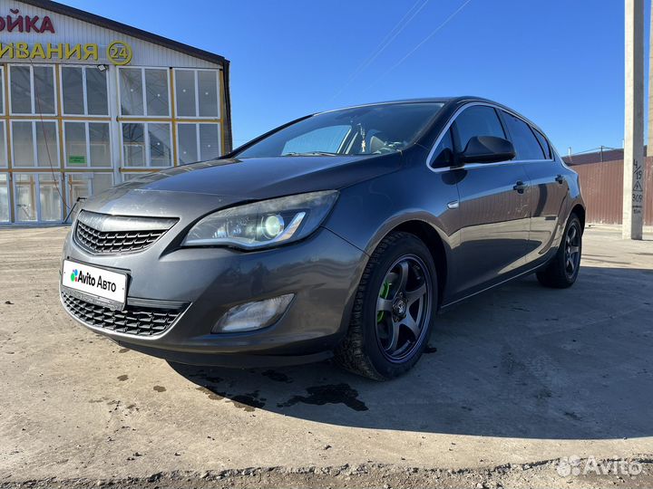 Opel Astra 1.6 AT, 2011, 219 000 км