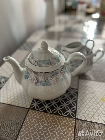 Заварник, молочник, сливочник