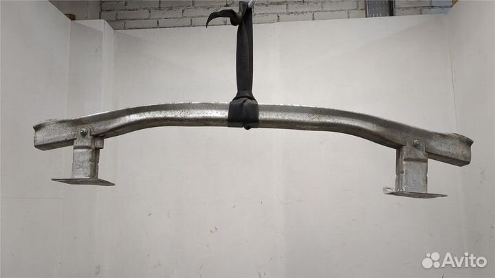 Усилитель бампера Renault Scenic, 2003