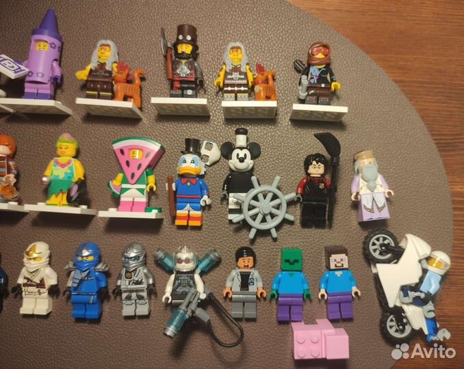 Lego Minifigures разные Оригинал