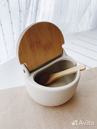 Солонка из керамики, новая