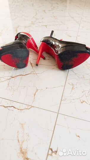 Босоножки женские 37 размер