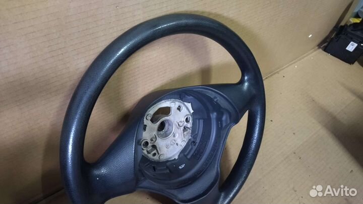 Руль Bmw e87, e81, e82