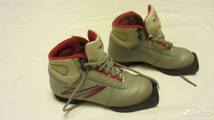 Лыжные ботинки Botas размер 36