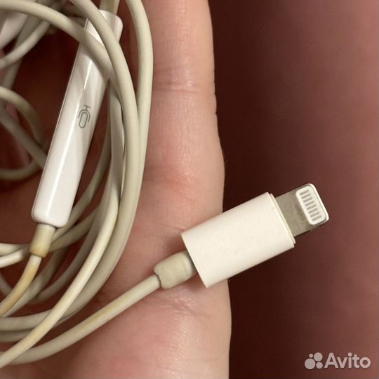 Наушники apple earpods lightning