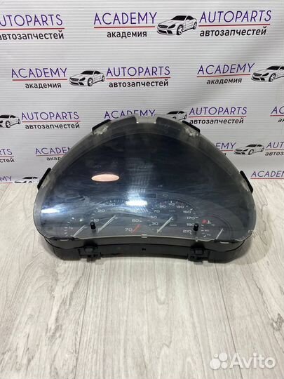 Панель приборов Peugeot 206 5550003000