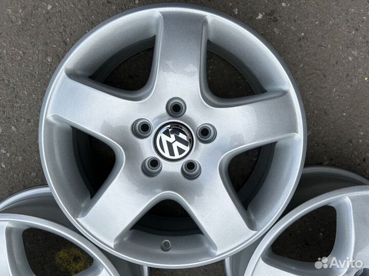 Диски R17 5x120 ET55 VW Оригинал