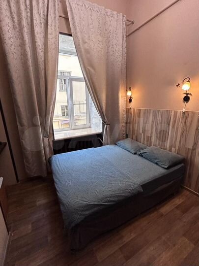 Комната 15 м² в 9-к., 2/5 эт.