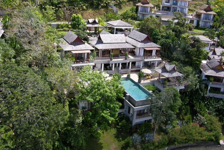 Дом 1632 м² на участке 2400 м² (Таиланд)