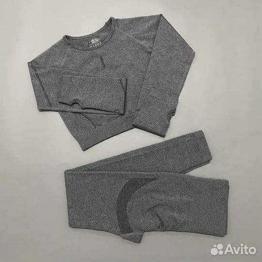 Костюм спортивный женский бесшовный