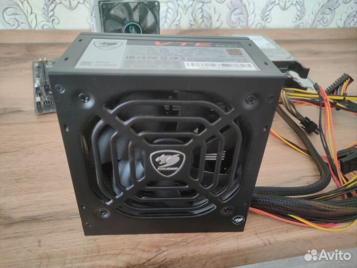 Блок питания 600w cougar vte