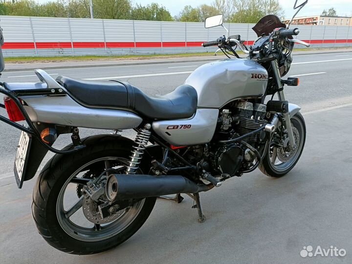 Мотоцикл Honda CB 750 F2