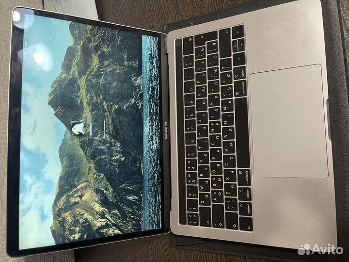 Apple MacBook Pro 13 2019