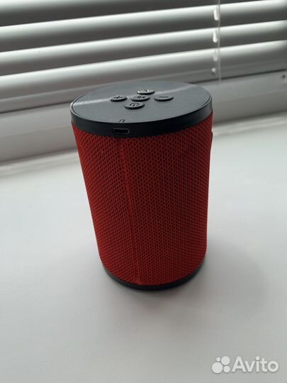 Блютуз колонка