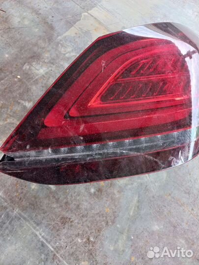 Фонарь задний