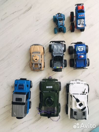 Машинки крупные