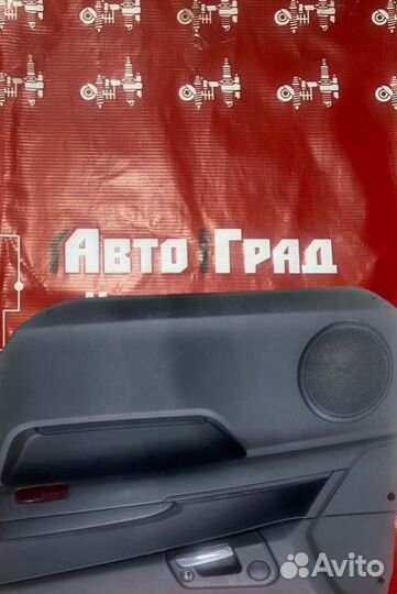 Ssang Young Kyron Обшивка двери